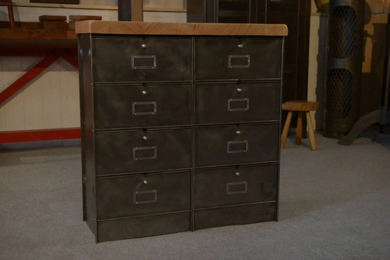 Armario Ronéo con solapas, 2 columnas, 8 solapas, obra francesa de alrededor de 1950. – Objetos decorativos (photo 6 of 13)