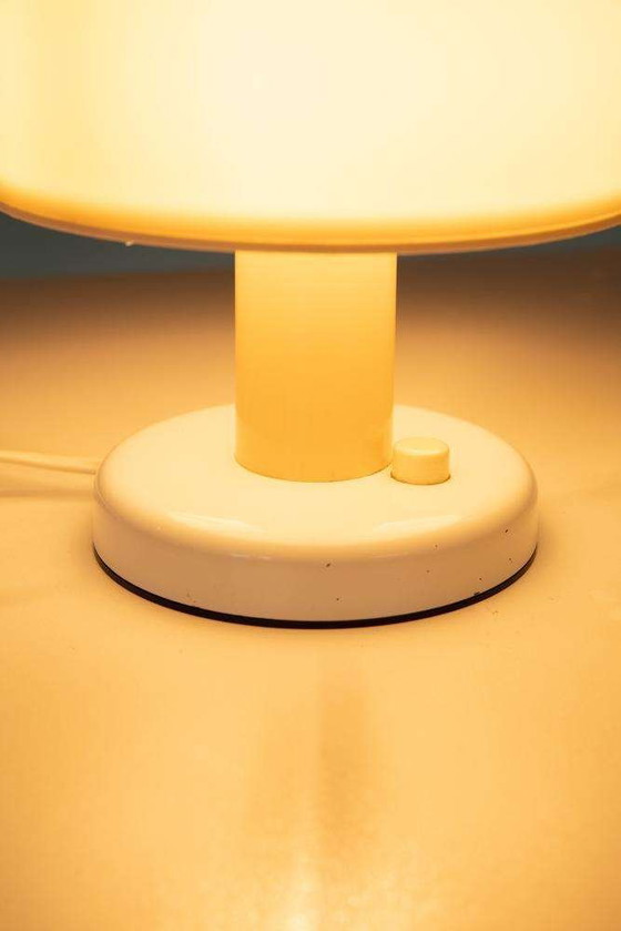 Image 1 of Lampe à poser Space age Mushroom lampe à poser design italien 70s