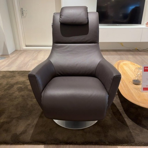 FSM FM-135/111 Stand-Up fauteuil met nekkussen