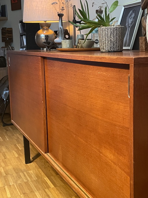 Sideboard-Gewinde von Pierre Guariche