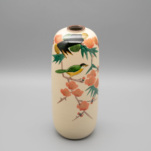 Jarrón vintage de porcelana japonesa de cerámica Kutani Yaki Ware con flores de ciruela y pájaro