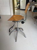 Silla de mesa de dibujo ajustable de la década de 1960