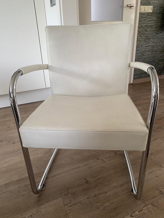 Image 1 of Leolux chairs and dining table