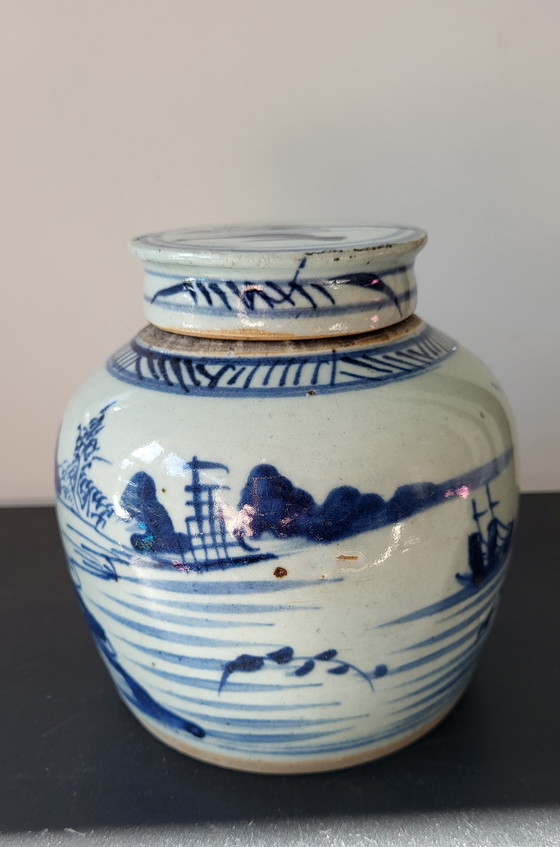 Image 1 of Chinese blue and white porcelain ginger jar with lid.