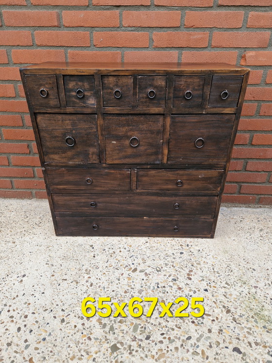 Image 1 of Schöne alte Kommode