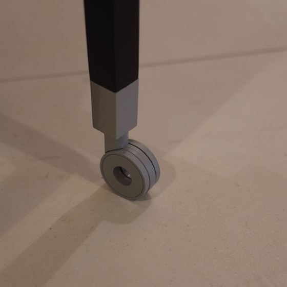 Image 1 of Driade Neoz Beistelltisch