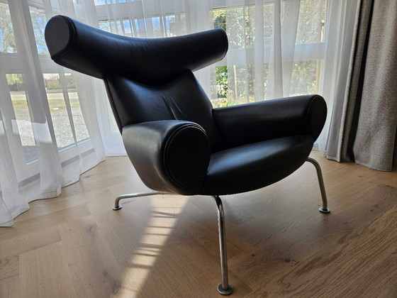 Image 1 of Ochsenstuhl mit Hocker von Hans J. Wegner