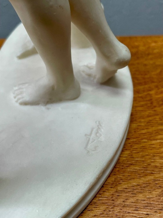 Image 1 of Scultura in marmo dei primi del Novecento raffigurante le Tre Grazie.