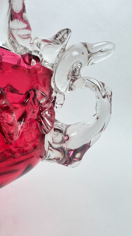 Image 1 of Grande centrotavola in vetro rosso rubino e cristallo applicato, decorato con maschere, XX secolo