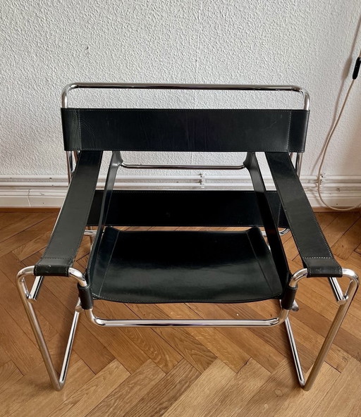 Wassily Chair Marcel Breuer B3