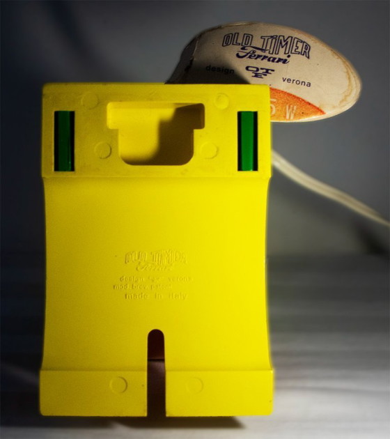 Image 1 of Lampada Toucan vintage della Old Timer Ferrari, OTF Verona anni '70