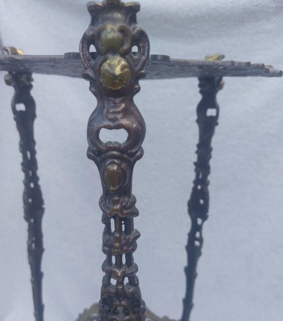 Tavolino portapiante in bronzo, 1920, 6,4 kg – Porta piante, Bronze (photo 4 of 5)