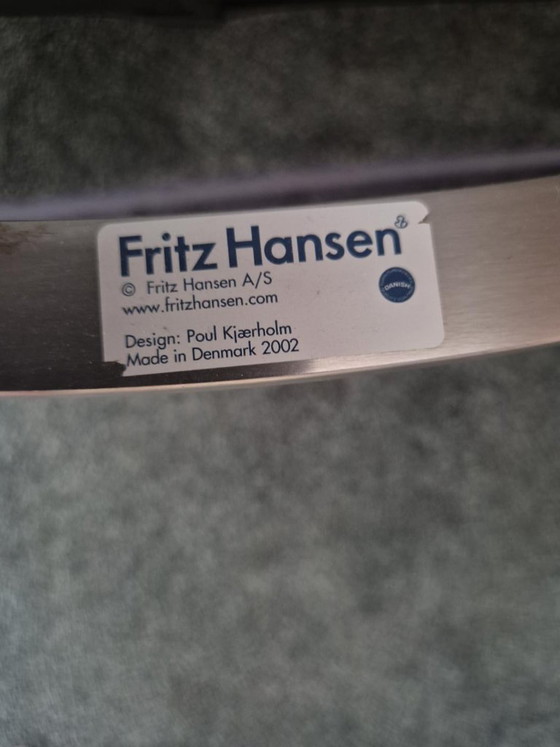 Fritz Hansen PK22 2 Chaises – Fauteuils, Leather (photo 3 of 5)