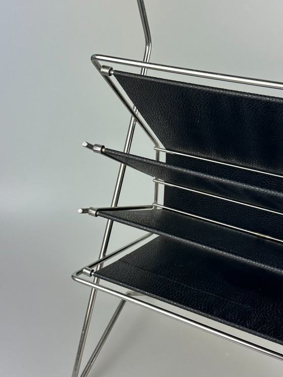 Image 1 of 60s 70s krantenhouder Krantenrek metaal plastic Space Age