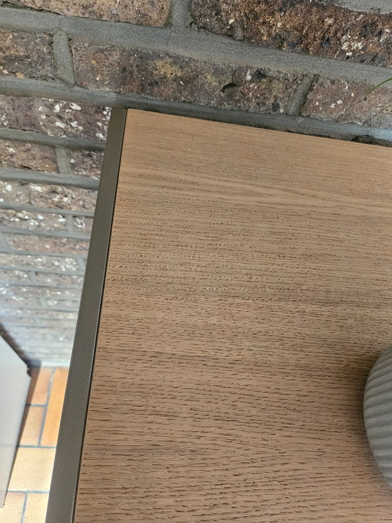 Image 1 of Tavolino moderno in legno con struttura in metallo8