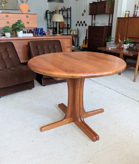 Image 1 of Vintage Danish teak extendable round dining table