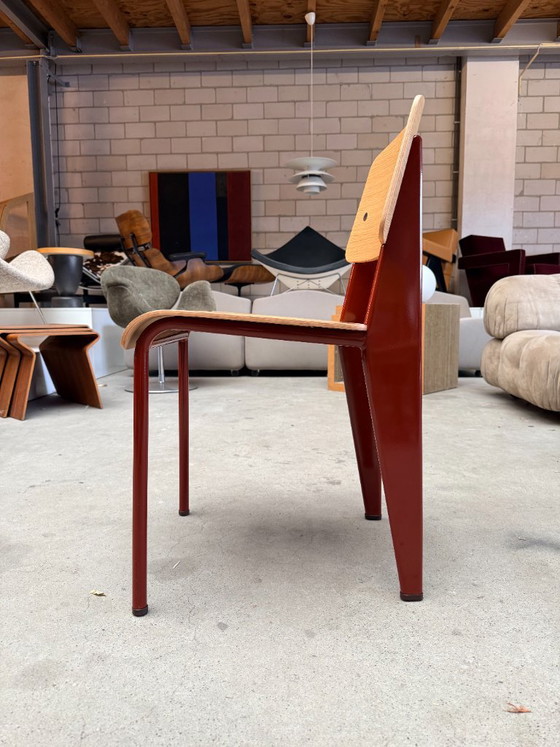 Silla Vitra Standard de Jean Prouvé (existencia: 3) – Sillas de comedor, Metal, Wood (photo 14 of 16)