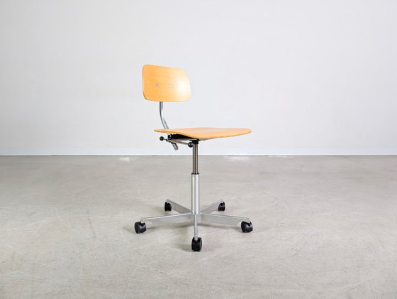 Image 1 of Sedia da ufficio Fritz Hansen, Jørgen Rasmussen design KEVI, sedia in legno