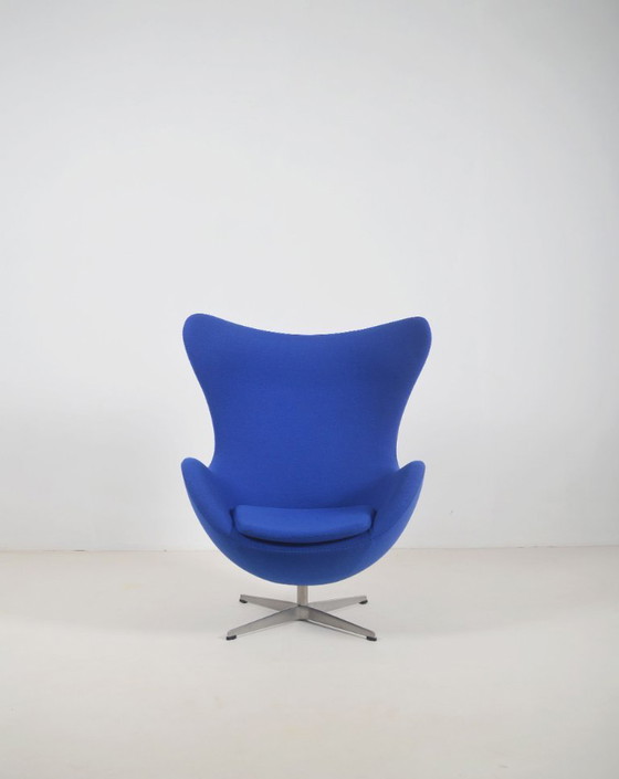 Image 1 of Silla Egg diseñada por Arne Jacobsen para Fritz Hansen