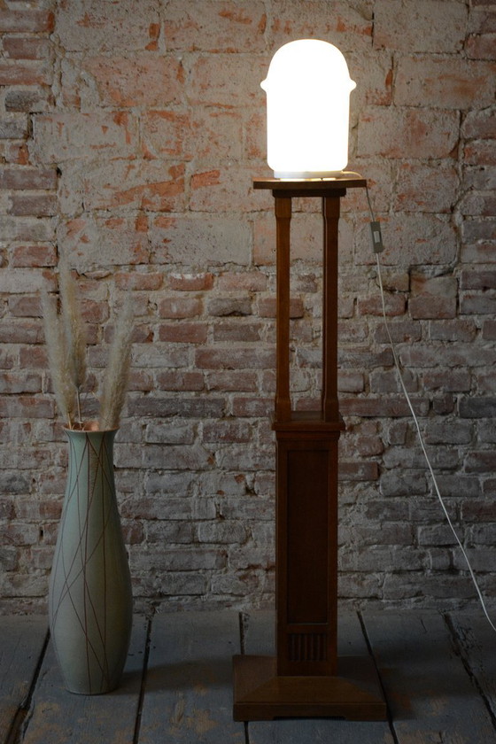 Restored Mid-Century Table Lamp, Lacquered Metal, Opal Glass, Czech, 1960s, White, Mid Century Modern (photo 3 of 7)
