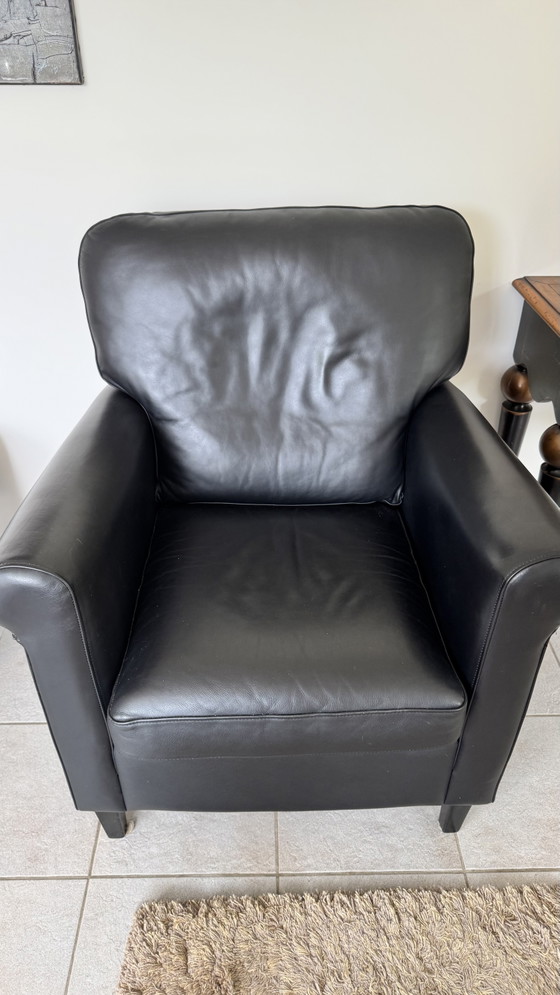 Vidato Alvera Armchair – Leather, Wood (photo 4 of 5)