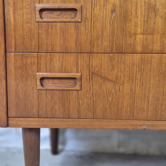 Image 1 of Vintage Deense ladekast, commode jaren 60 teak 6 laden