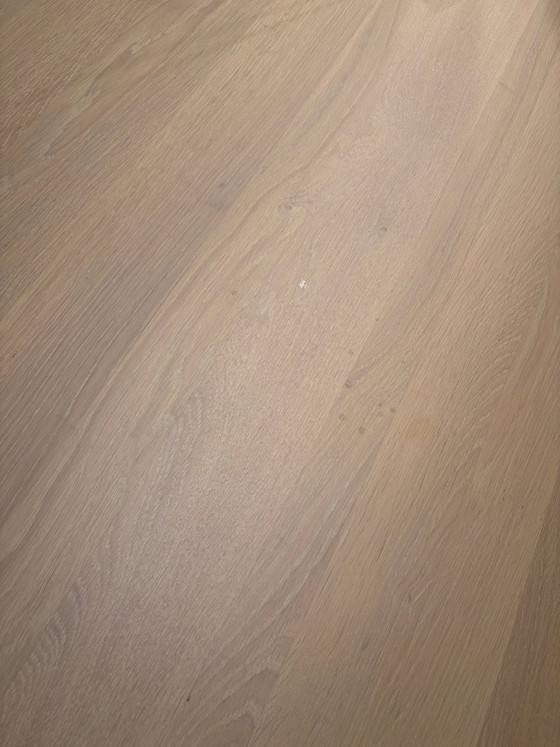 Image 1 of Arco Essenza dining table