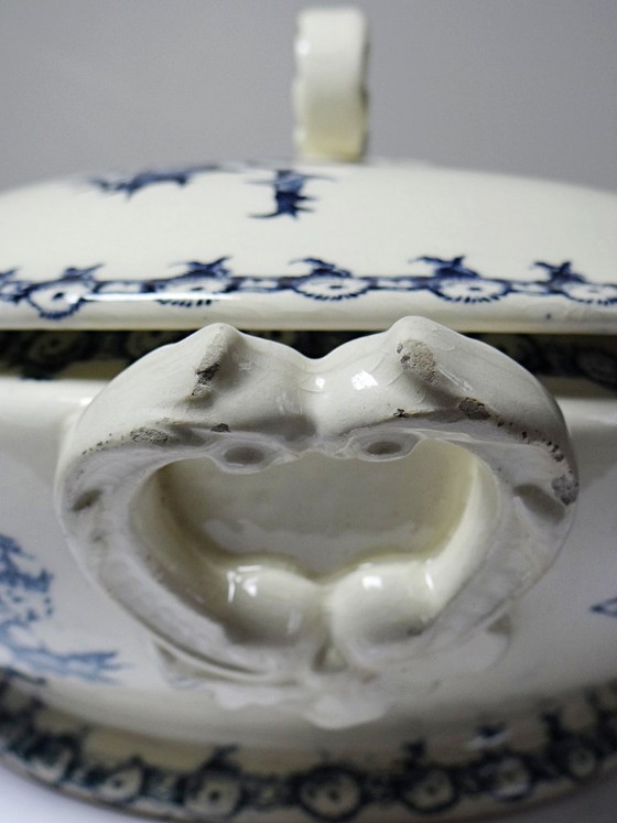 Image 1 of Sopera antigua de porcelana opaca Gien, 1890-1910, diseño de piedra de hierro, diseño Chardons
