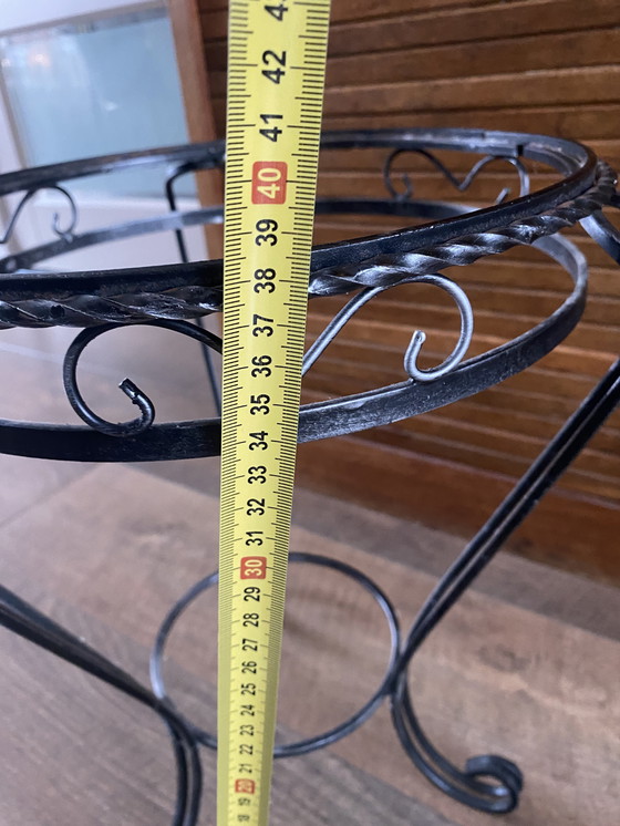 Image 1 of Bijzettafel vintage smeedijzeren con lama craquelé