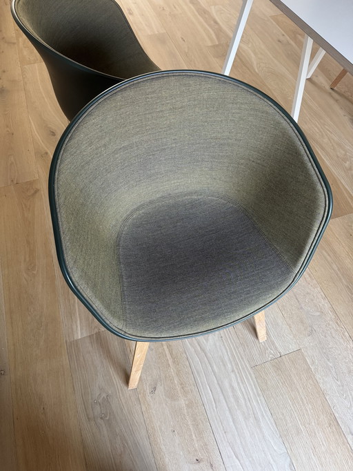 Chaise Hay AAC 22 verte