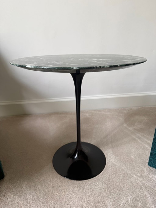 Knoll Saarinen table ronde marbre verdi alpi