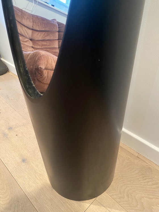 Image 1 of Unghia di rossetto spiega Rodolfo Bonetto