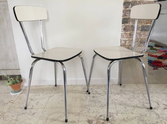 Image 1 of Coppia di sedie vintage in formica