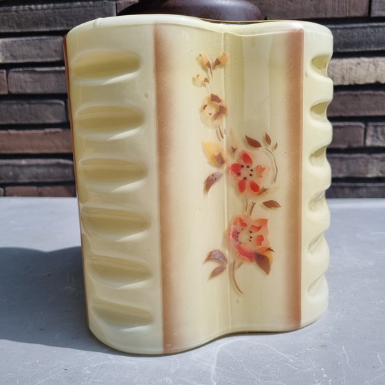 Image 1 of Deckenleuchte aus den 1930er/40er Jahren, mattiertes Glas mit Blumenmotiv, 28 cm/11 Zoll
