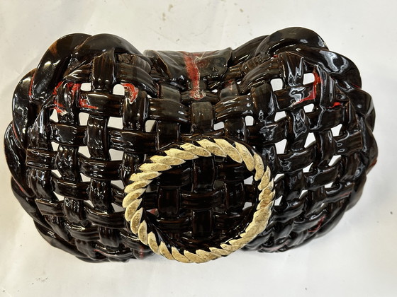 Image 1 of Cesto di frutta - Centrotavola a forma di cesto in ceramica di Vallauris 