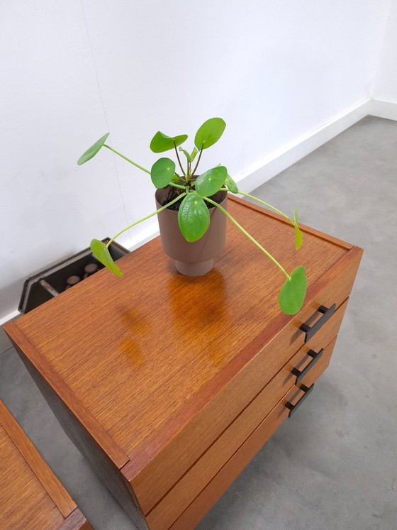 Image 1 of Set teak zwevende nachtkastjes met lades Denemarken