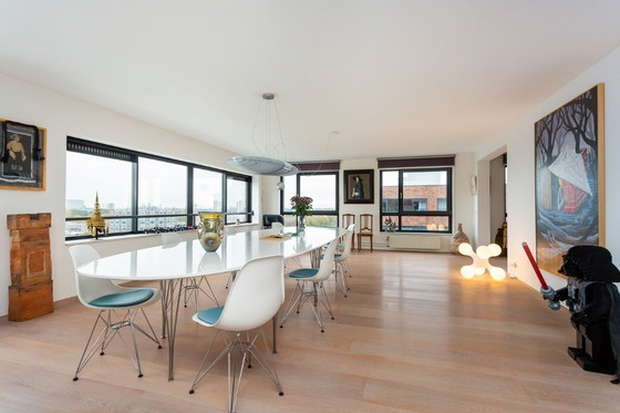 Image 1 of Vintage superellips oval table, designer Piet Hein, manufacturer Fritz Hansen