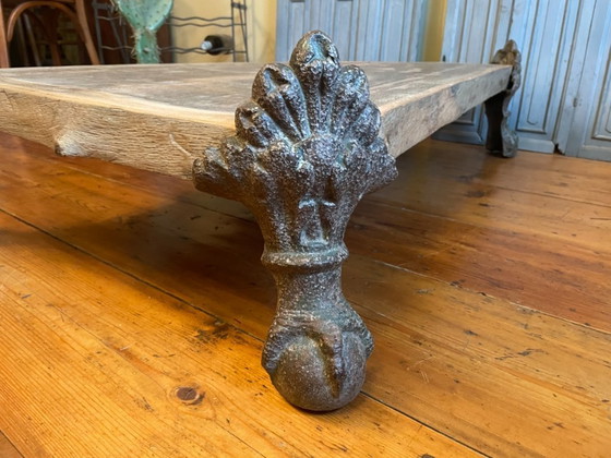 Image 1 of Robuuste Salontafel Bijzettafel met Klauwen