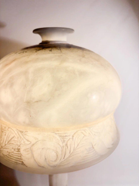 Lampada da Tavolo in Alabastro, Decorata a Rilievo, Monoluce, Anni '50 – Illuminazione (photo 7 of 10)