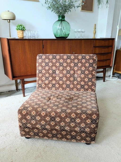 Vintage retro slaap fauteuil, fluweel