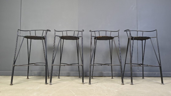Image 1 of Tabourets de bar vintage en fer forgé et rotin, lot de 4 - années 1970