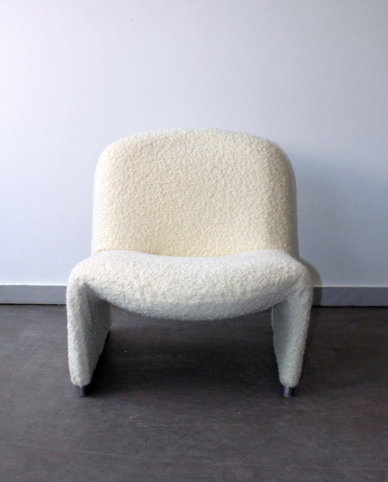 Sessel aus cremefarbenem Bouclé-Stoff, Anonima Castelli, Modern (Foto 2 von 12)