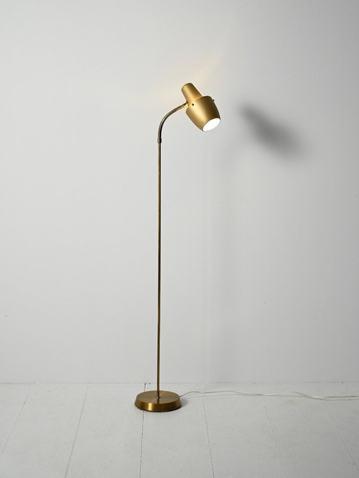 Lámpara de pie escandinava de latón, años 50/60