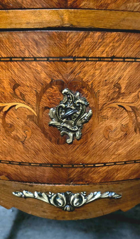 Image 1 of Cómoda estilo Luis XV en marquetería de palisandro, S. XX