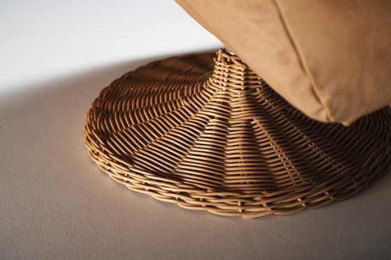 Image 1 of Chaise longue pivotante Delantra en cuir cognac par Gerard van den Berg pour Montis