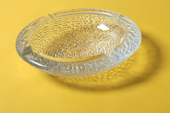 Cendrier Rond Vintage en Verre Clair Henninger Meister Spezial Bier / Allemagne / Années 1980 – Objets déco (photo 4 of 10)