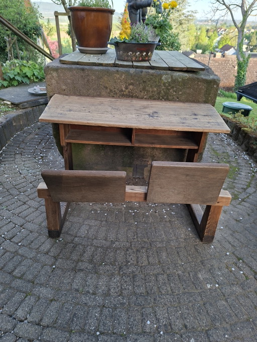 Old school desk – bureau, Metal, Wood (photo 2 of 6)