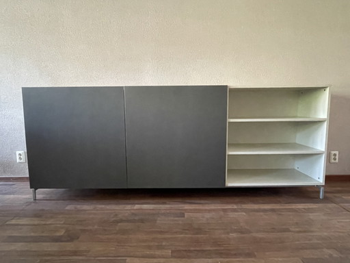 Buffet à glissière Pastoe