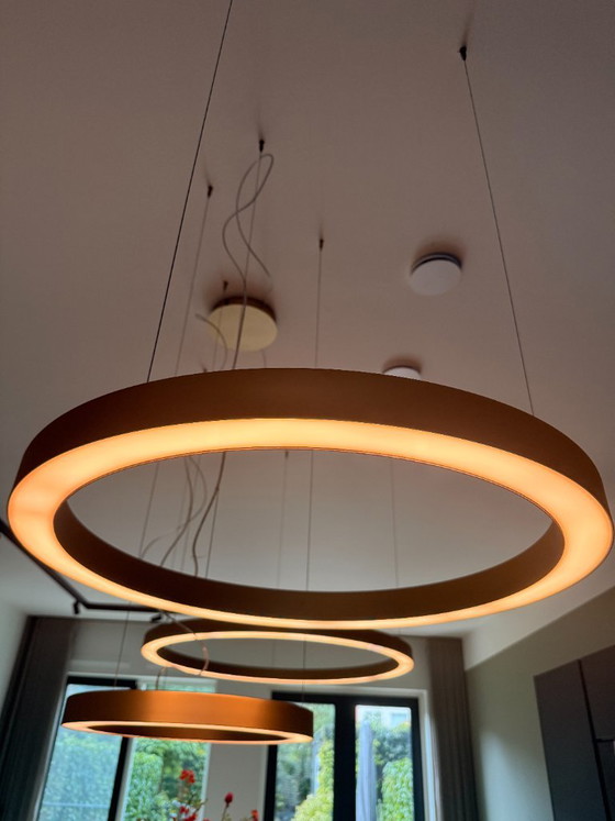Lampada a sospensione Olev Gavin, 3 Anelli – Lampade a sospensione, Aluminium (photo 4 of 5)