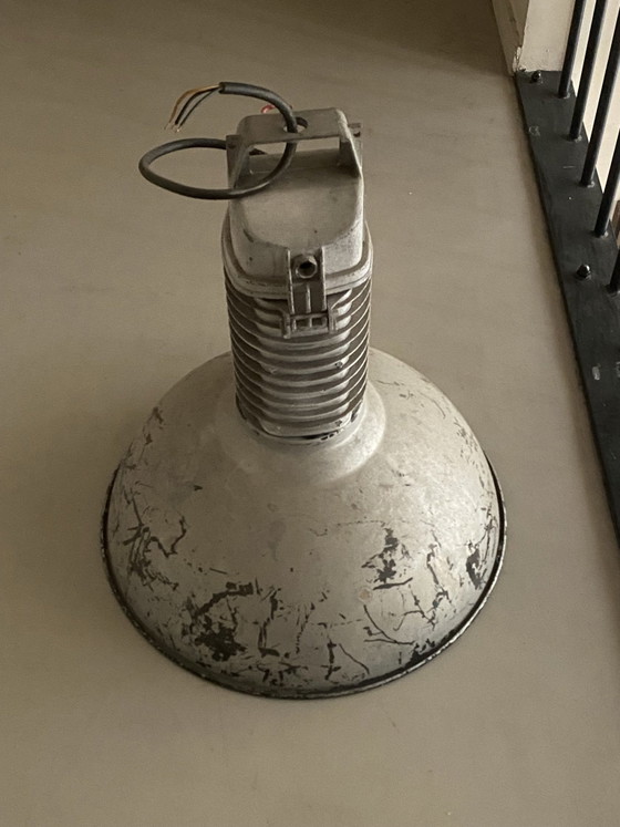 Lampada a sospensione industriale vintage PHILIPS 50cm – Plafoniere, Metallo (photo 4 of 5)